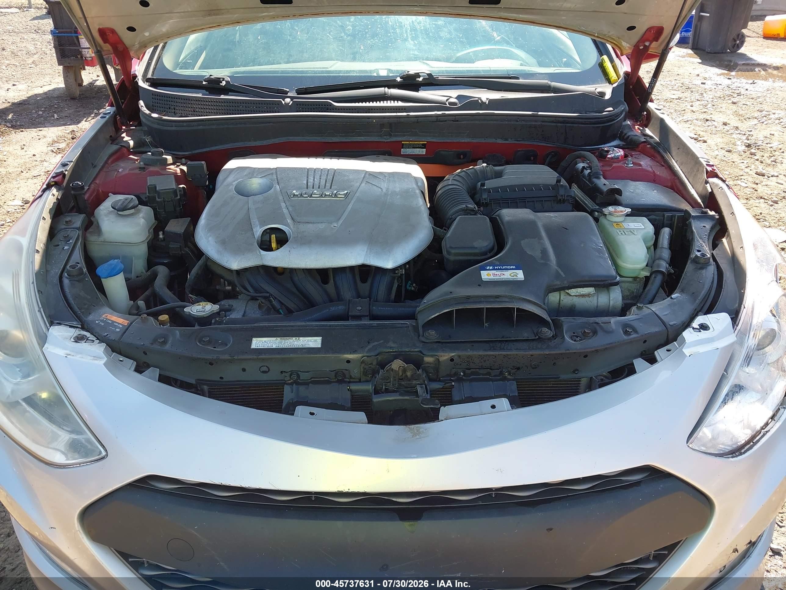 2012 Hyundai Sonata Hybrid   Red vin: KMHEC4A46CA038669