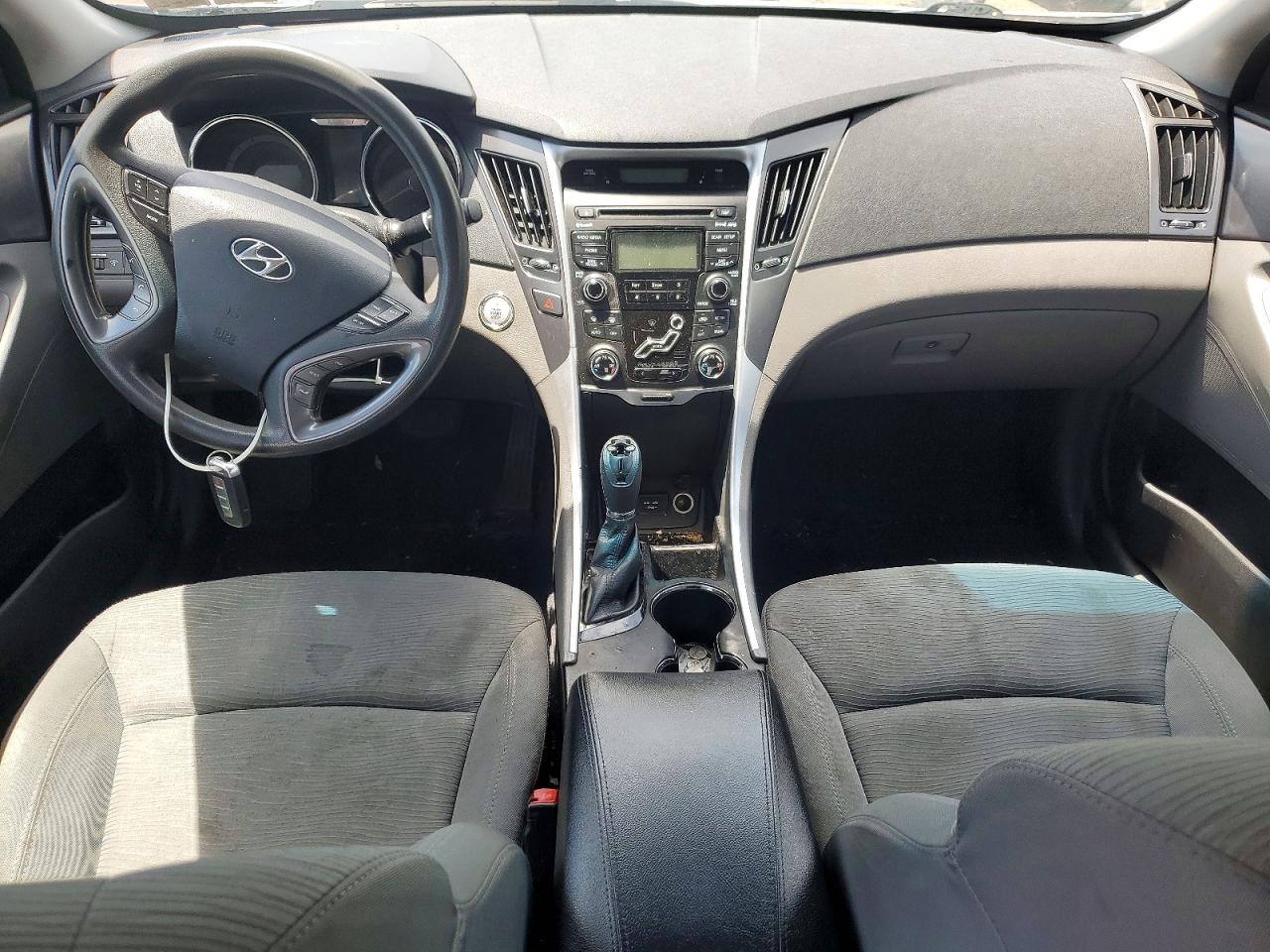 2012 Hyundai Sonata Hybrid Silver vin: KMHEC4A46CA039076