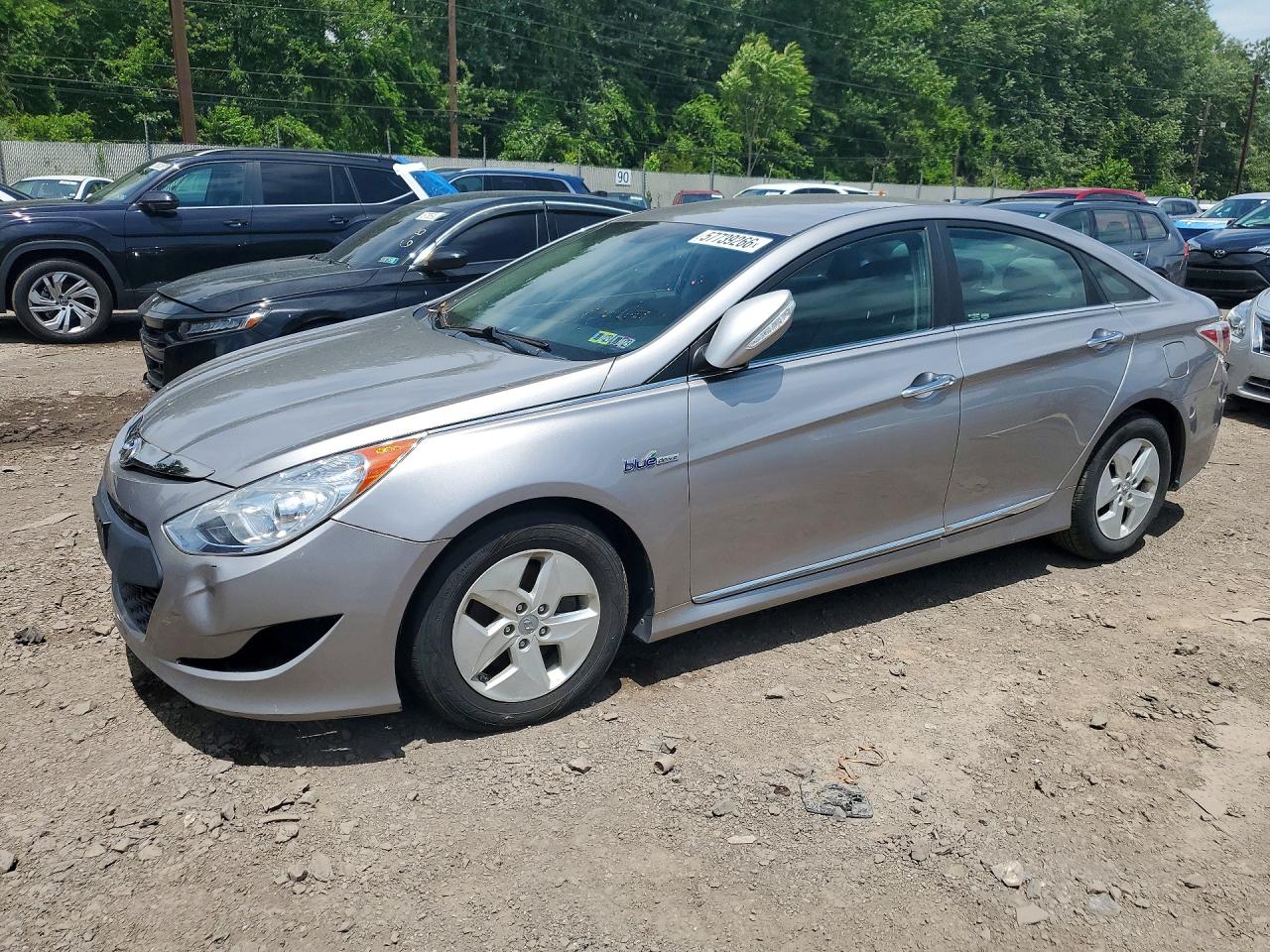 2012 Hyundai Sonata Hybrid Silver vin: KMHEC4A46CA039076