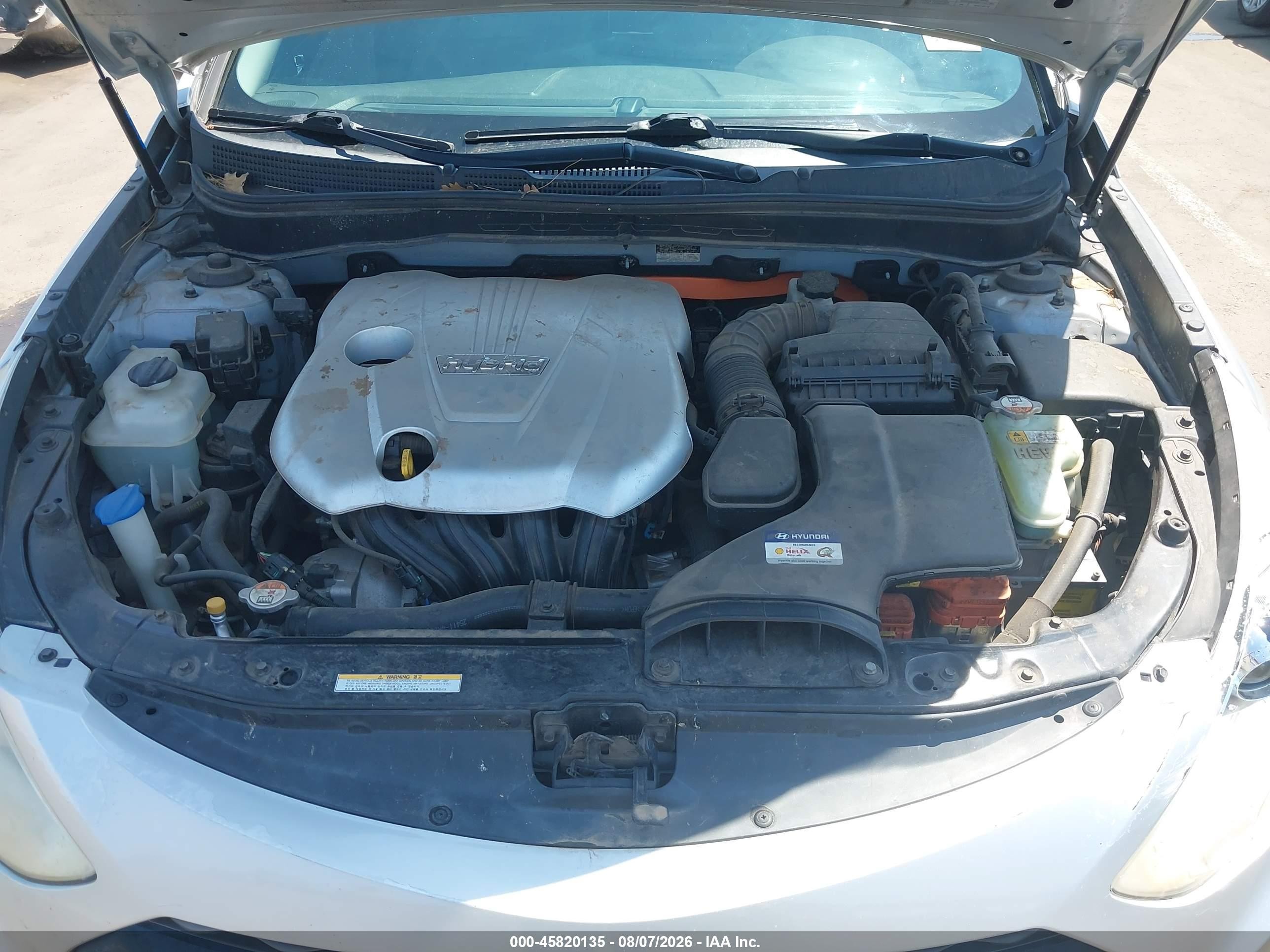 2012 Hyundai Sonata Hybrid   Серебряный vin: KMHEC4A46CA047047