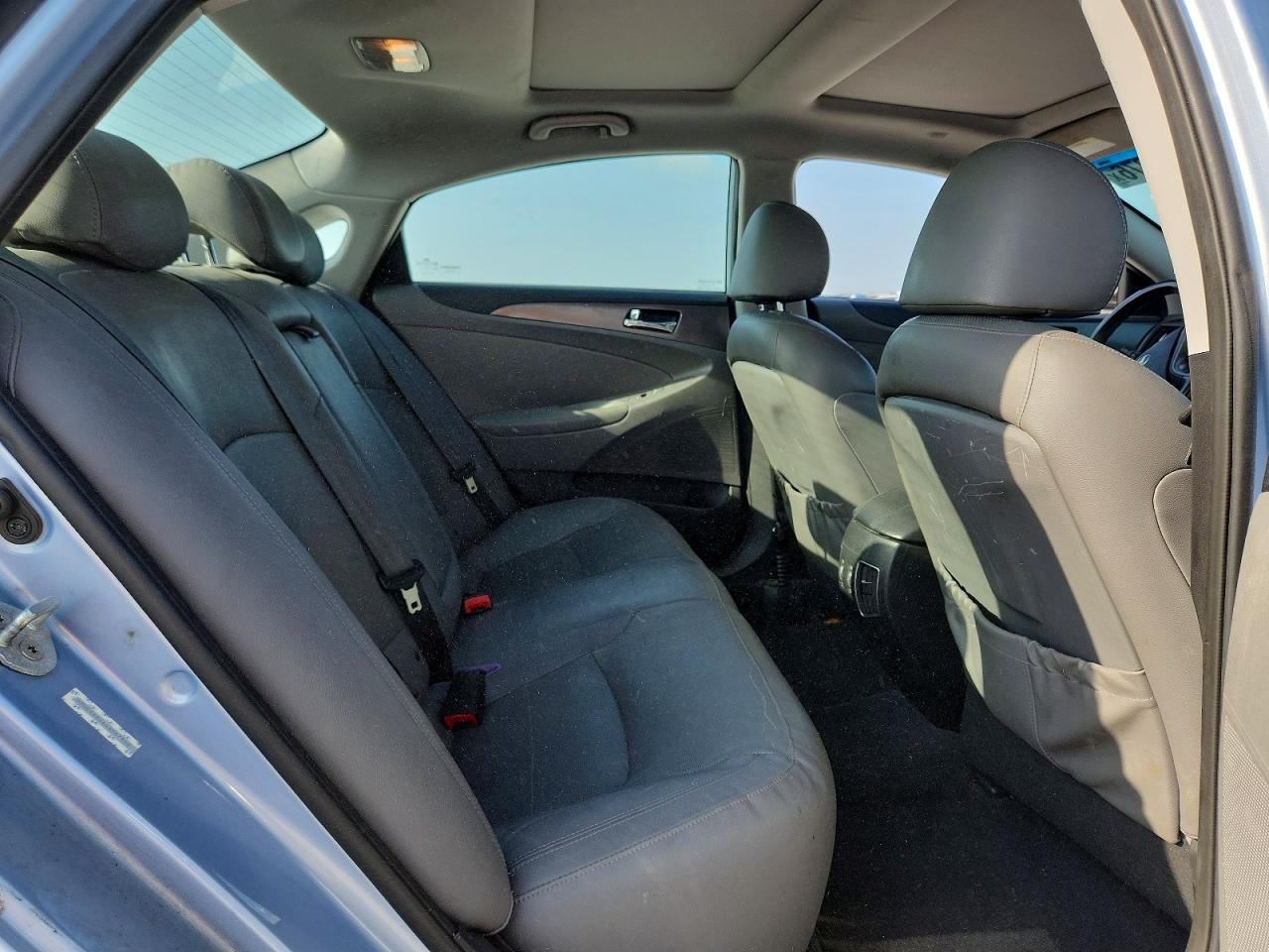2013 Hyundai Sonata Hybrid Blue vin: KMHEC4A46DA067994