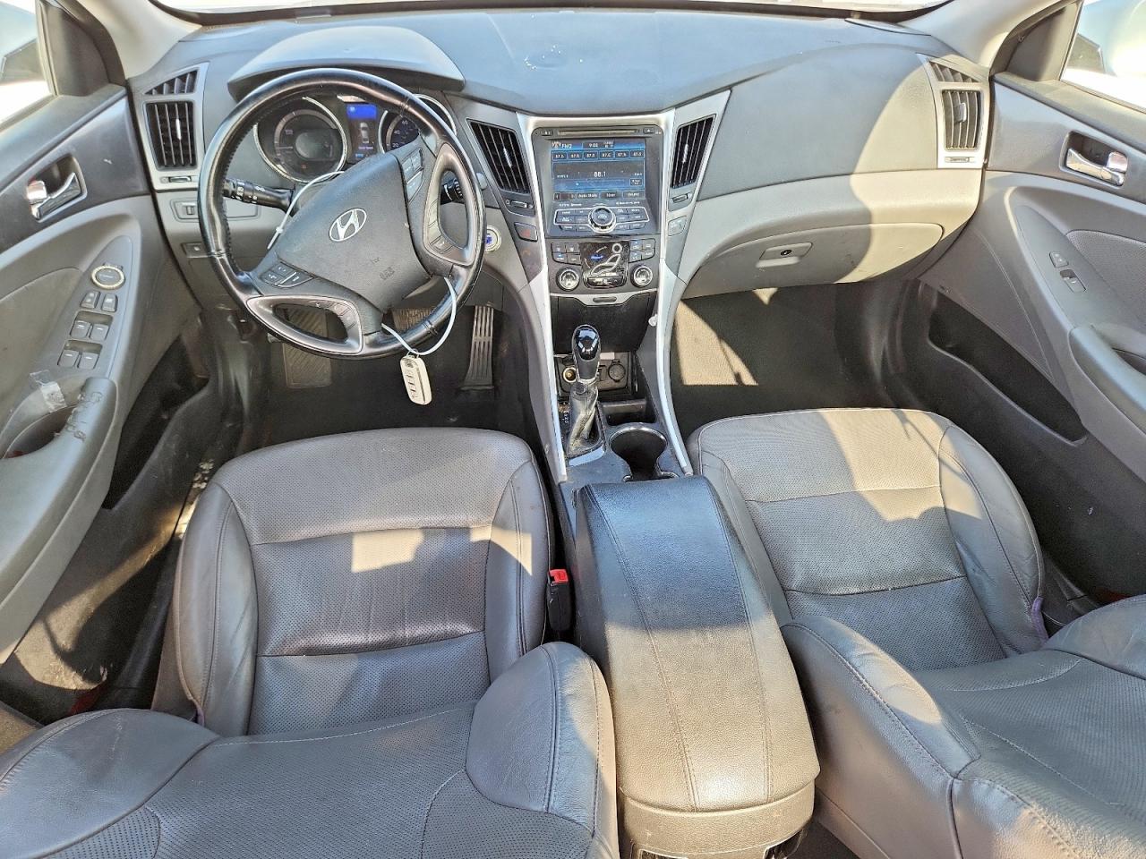 2013 Hyundai Sonata Hybrid Blue vin: KMHEC4A46DA067994