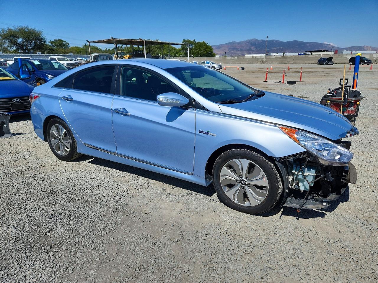 2013 Hyundai Sonata Hybrid Blue vin: KMHEC4A46DA101481