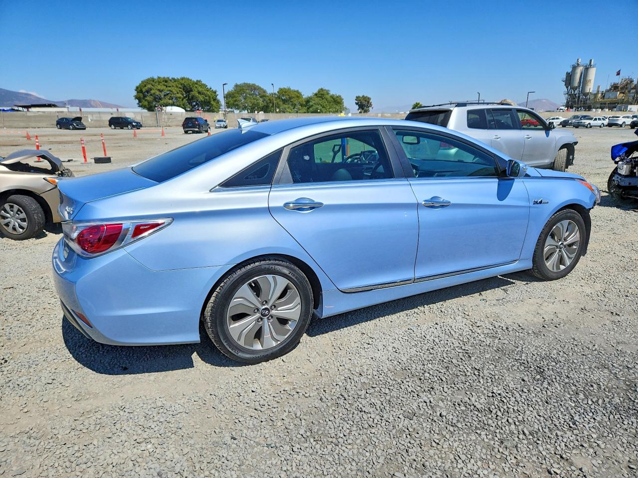 2013 Hyundai Sonata Hybrid Blue vin: KMHEC4A46DA101481