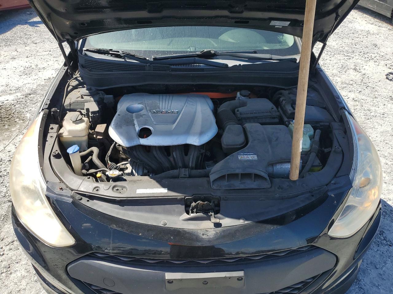 2014 Hyundai Sonata Hybrid Black vin: KMHEC4A46EA105919