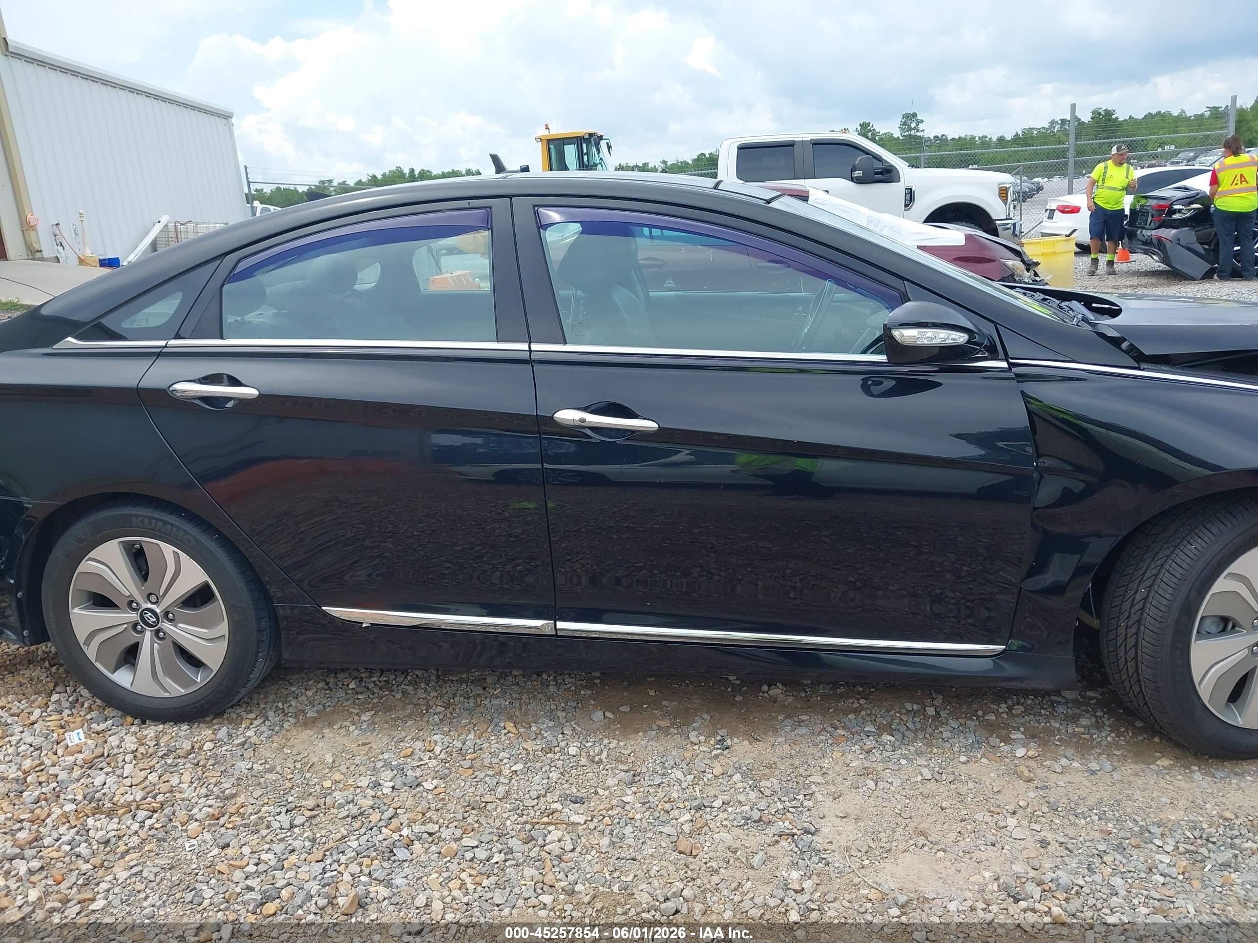 2014 Hyundai Sonata Hybrid Limited Black vin: KMHEC4A46EA108870