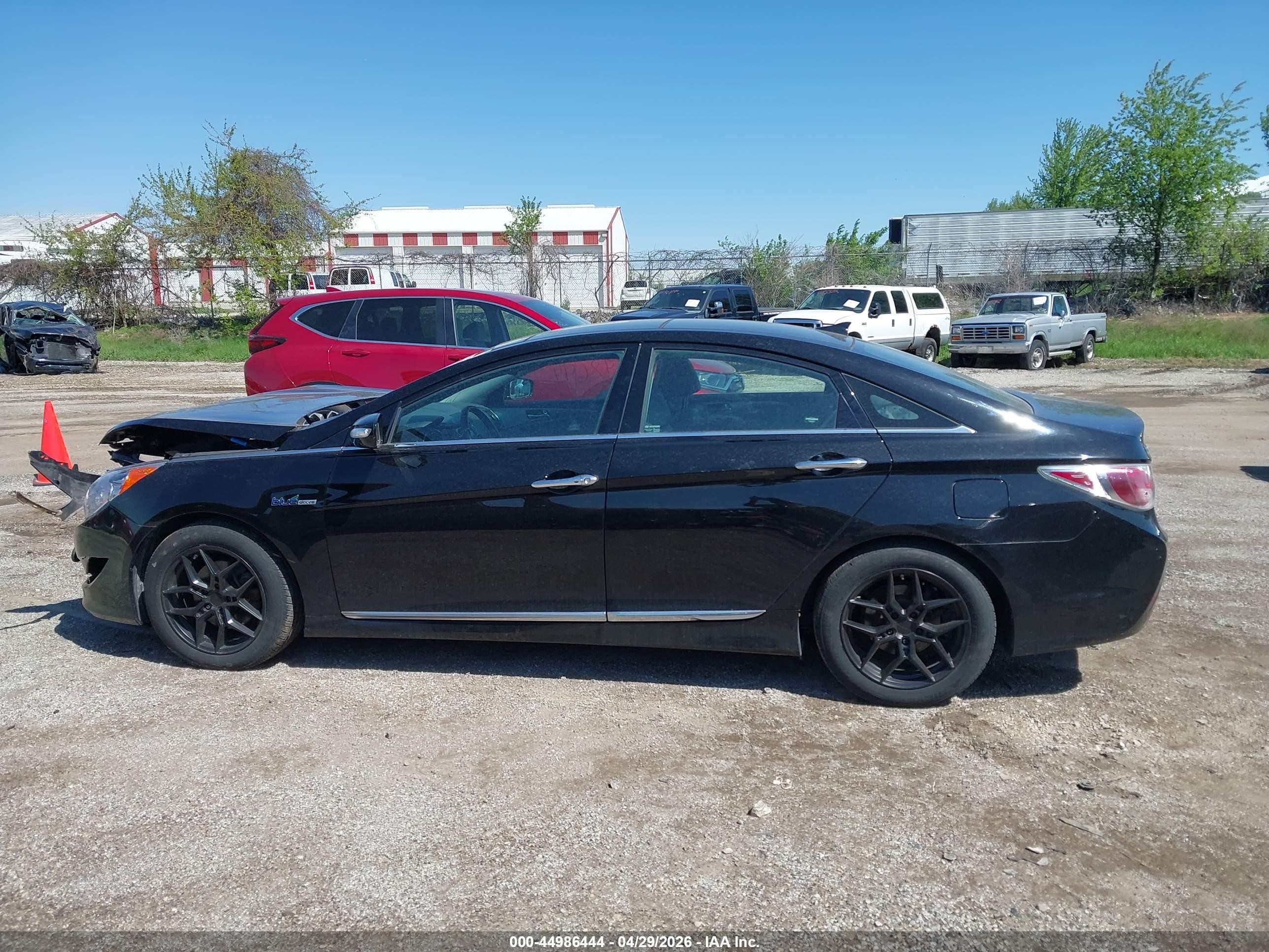 2014 Hyundai Sonata Hybrid Limited Black vin: KMHEC4A46EA111302