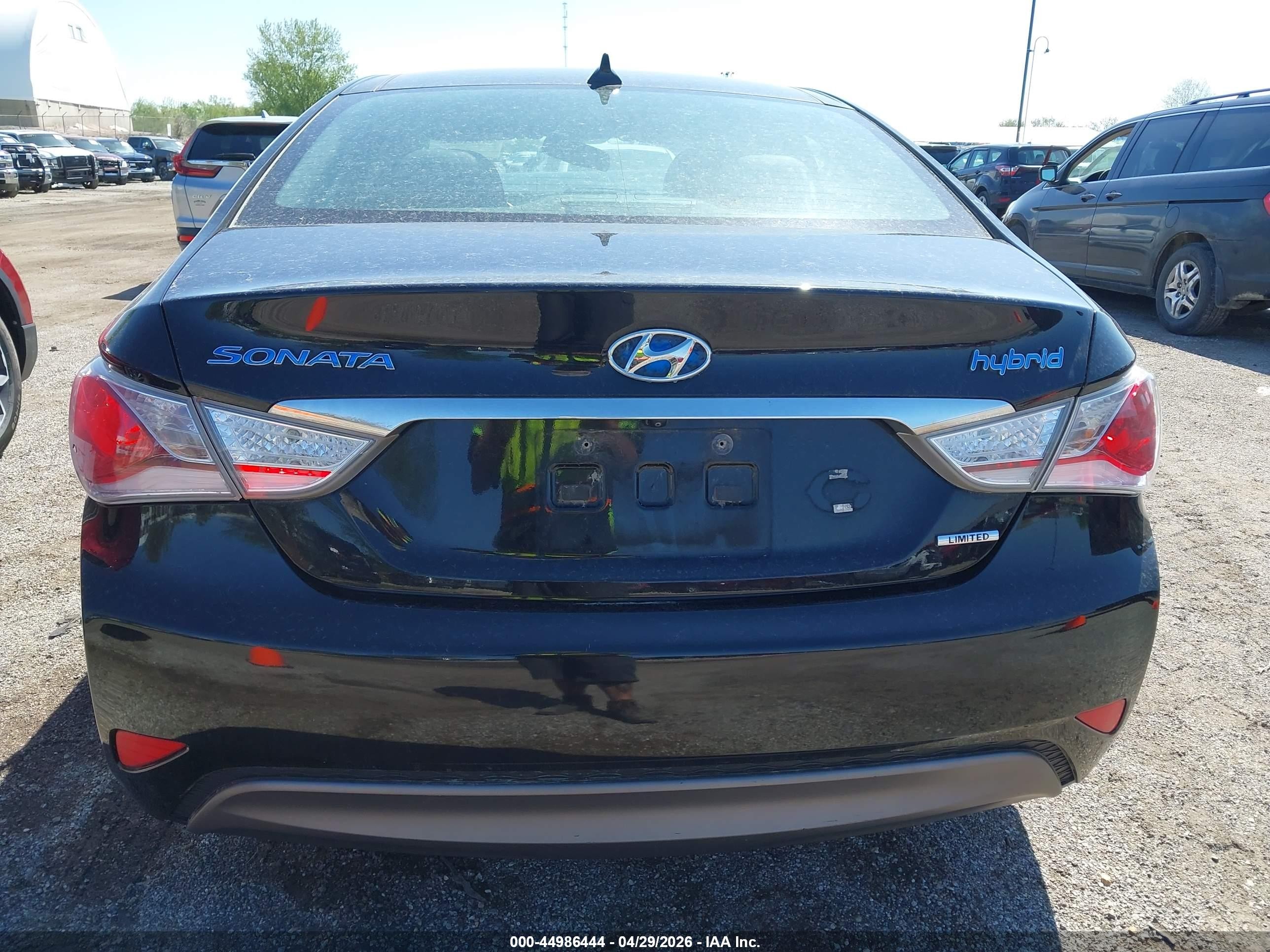 2014 Hyundai Sonata Hybrid Limited Black vin: KMHEC4A46EA111302