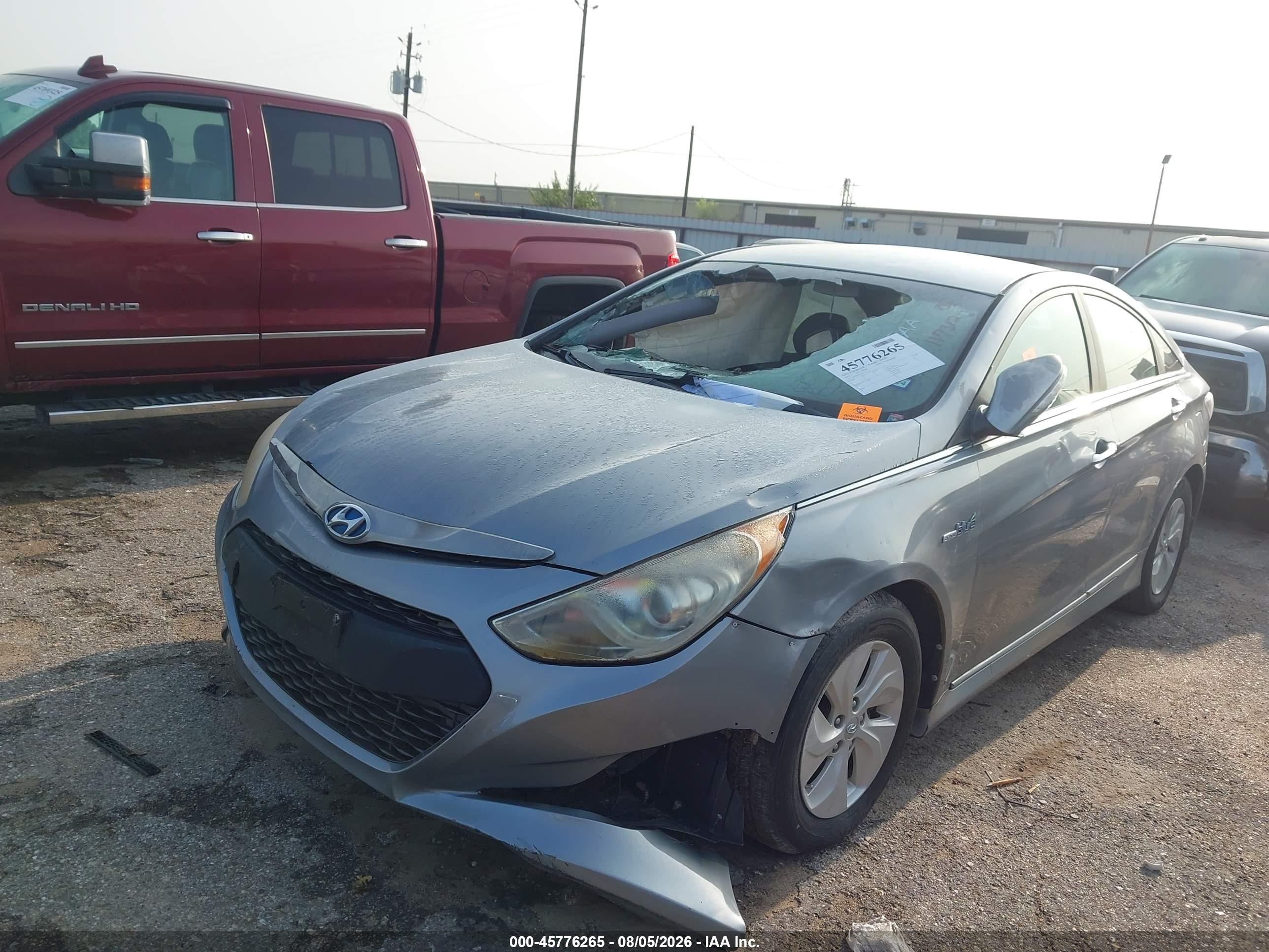 2014 Hyundai Sonata Hybrid   Серый vin: KMHEC4A46EA117312