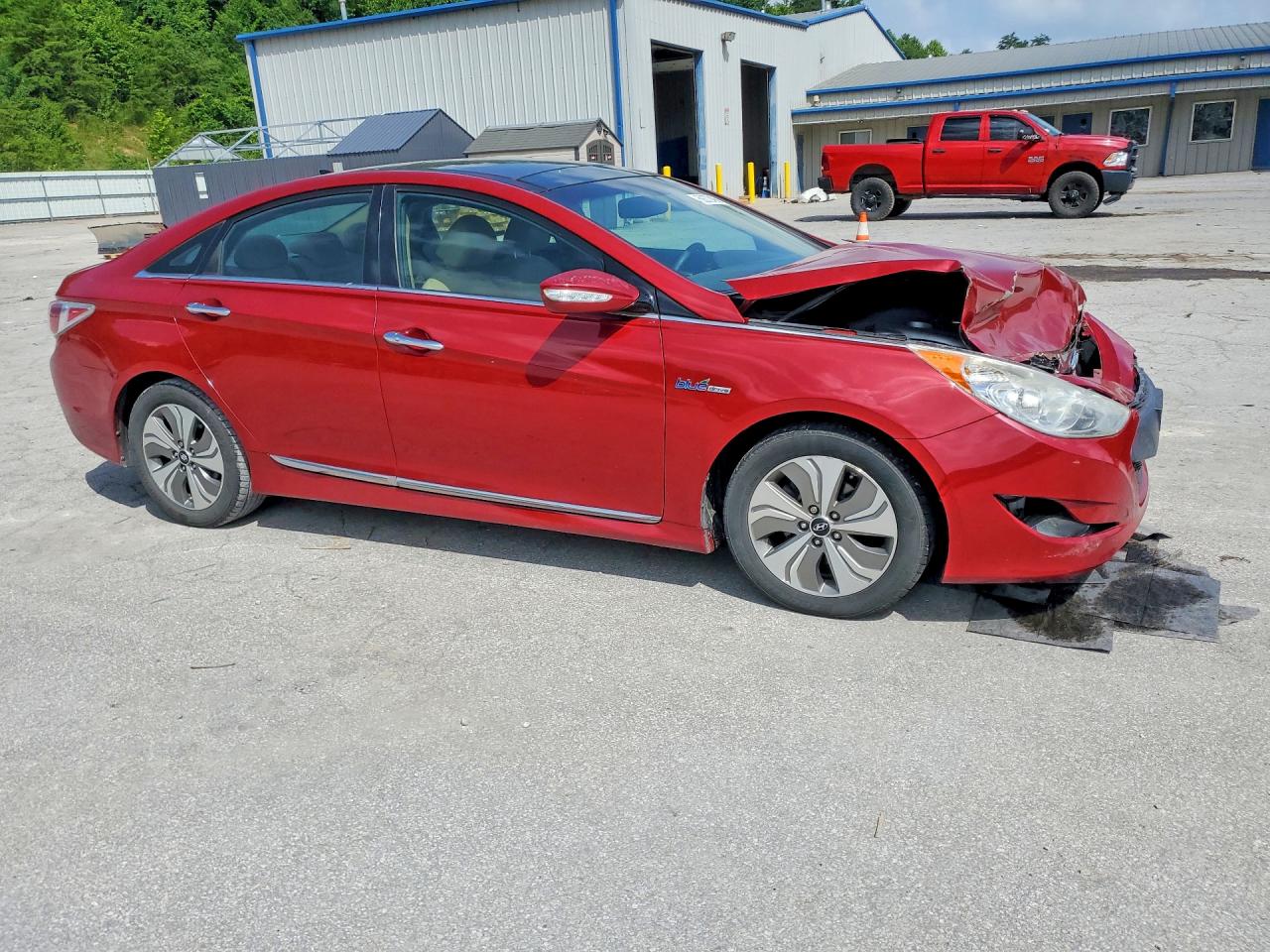 2015 Hyundai Sonata Hybrid Limited Красный vin: KMHEC4A46FA120521