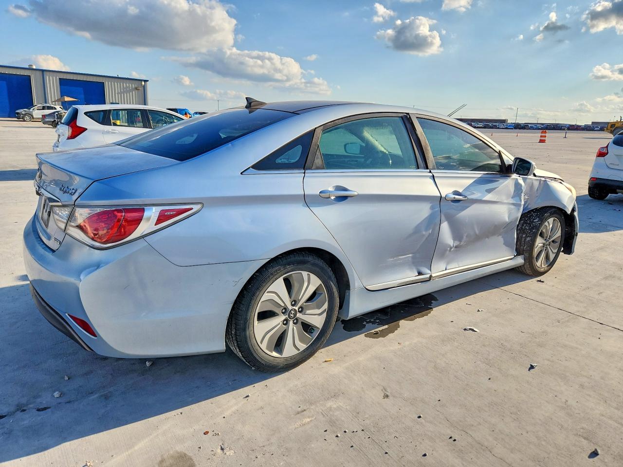 2015 Hyundai Sonata Hybrid Limited Blue vin: KMHEC4A46FA120843