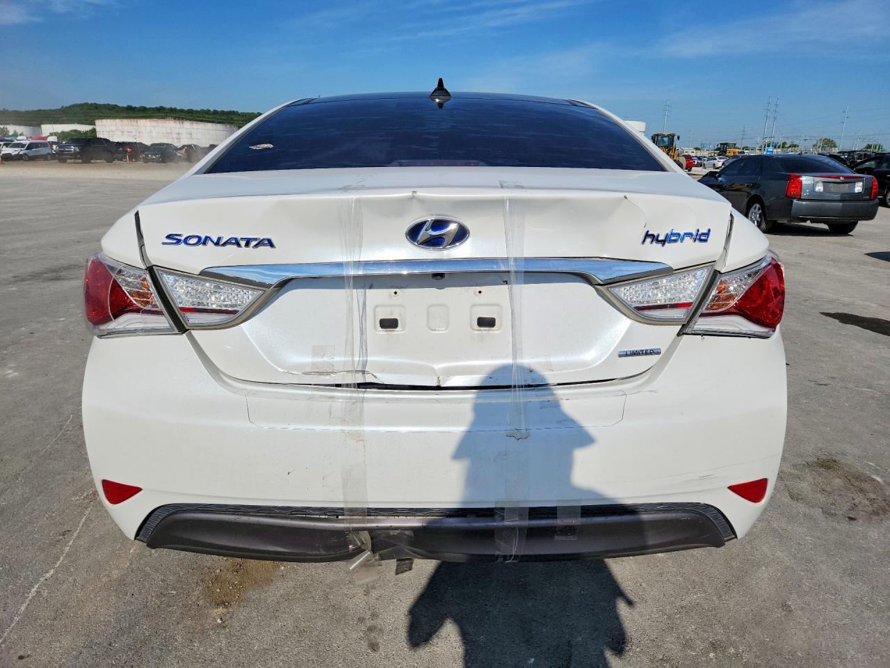 2015 Hyundai Sonata Hybrid Limited White vin: KMHEC4A46FA123788