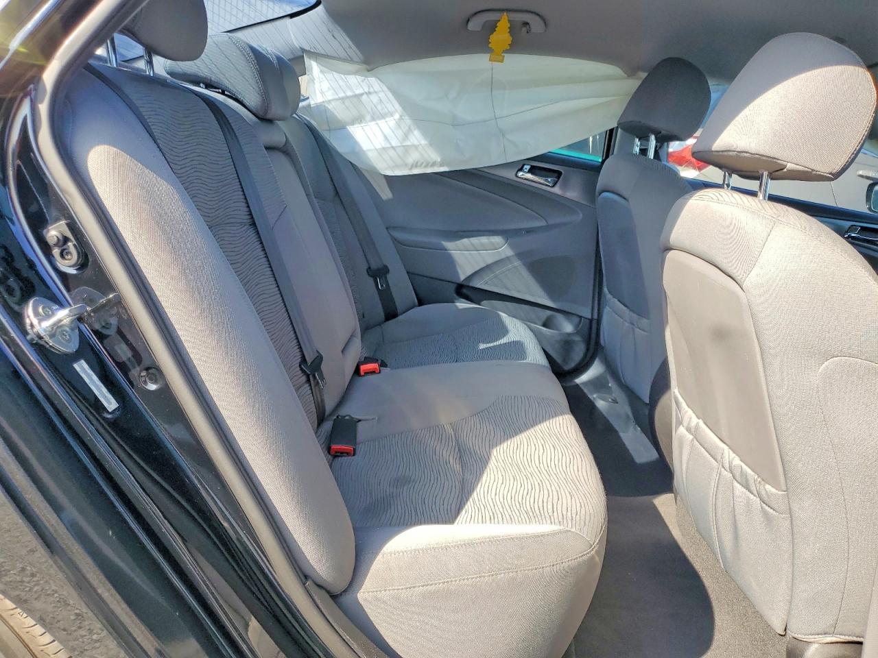 2015 Hyundai Sonata Hybrid Black vin: KMHEC4A46FA134631