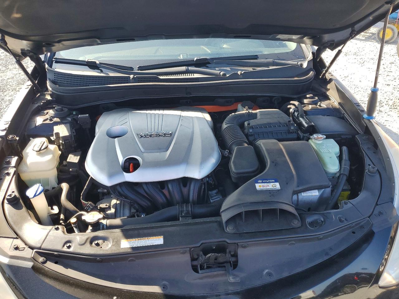2015 Hyundai Sonata Hybrid Black vin: KMHEC4A46FA134631