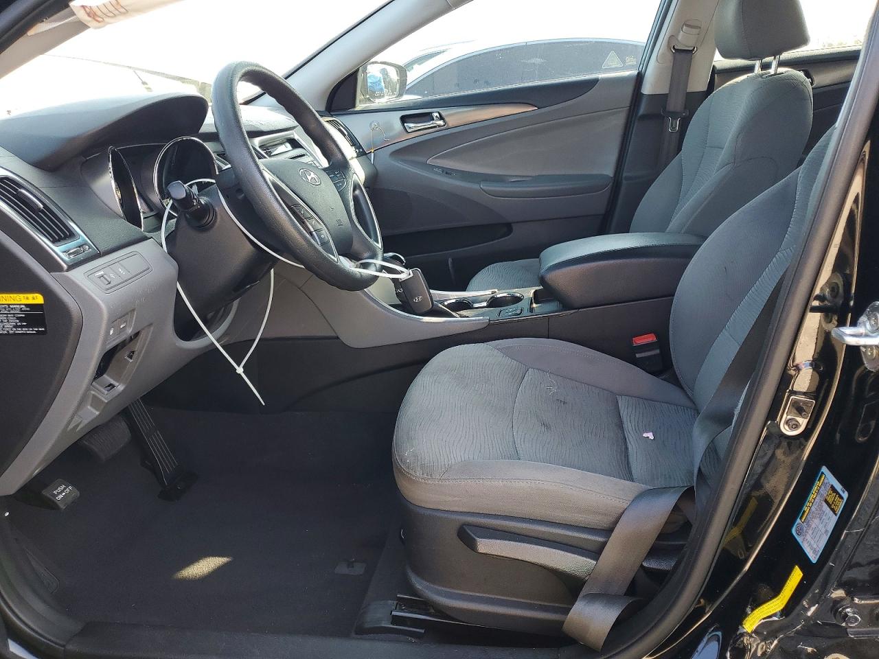 2015 Hyundai Sonata Hybrid Black vin: KMHEC4A46FA134631