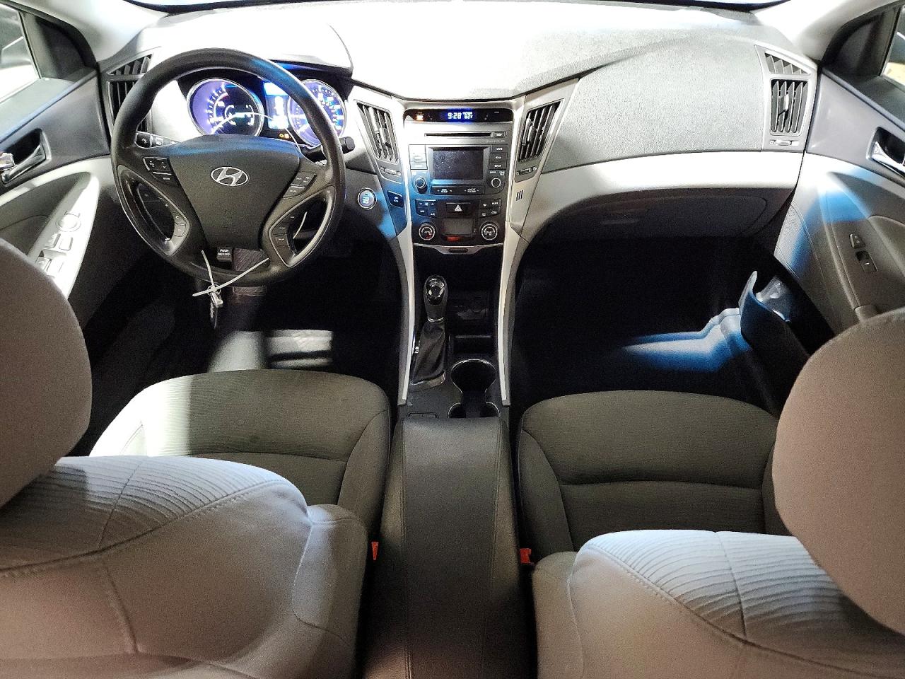 2015 Hyundai Sonata Hybrid Base Black vin: KMHEC4A46FA137013