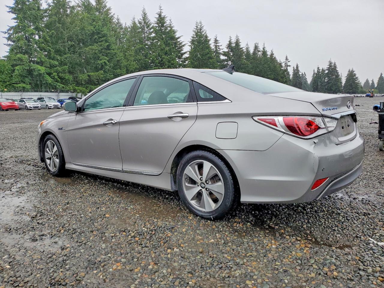 2011 Hyundai Sonata Hybrid Silver vin: KMHEC4A47BA015528