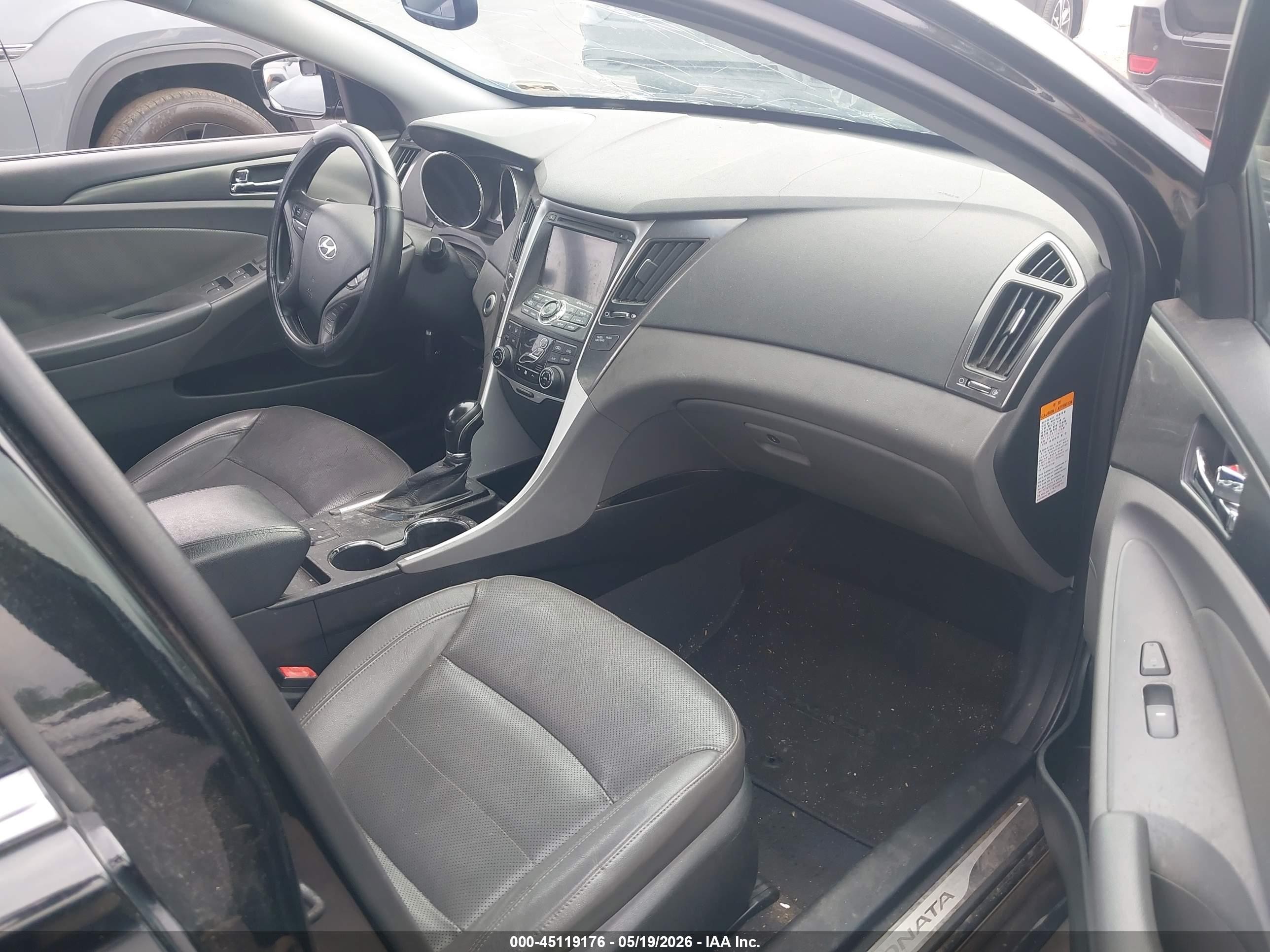 2011 Hyundai Sonata Hybrid   Black vin: KMHEC4A47BA018364