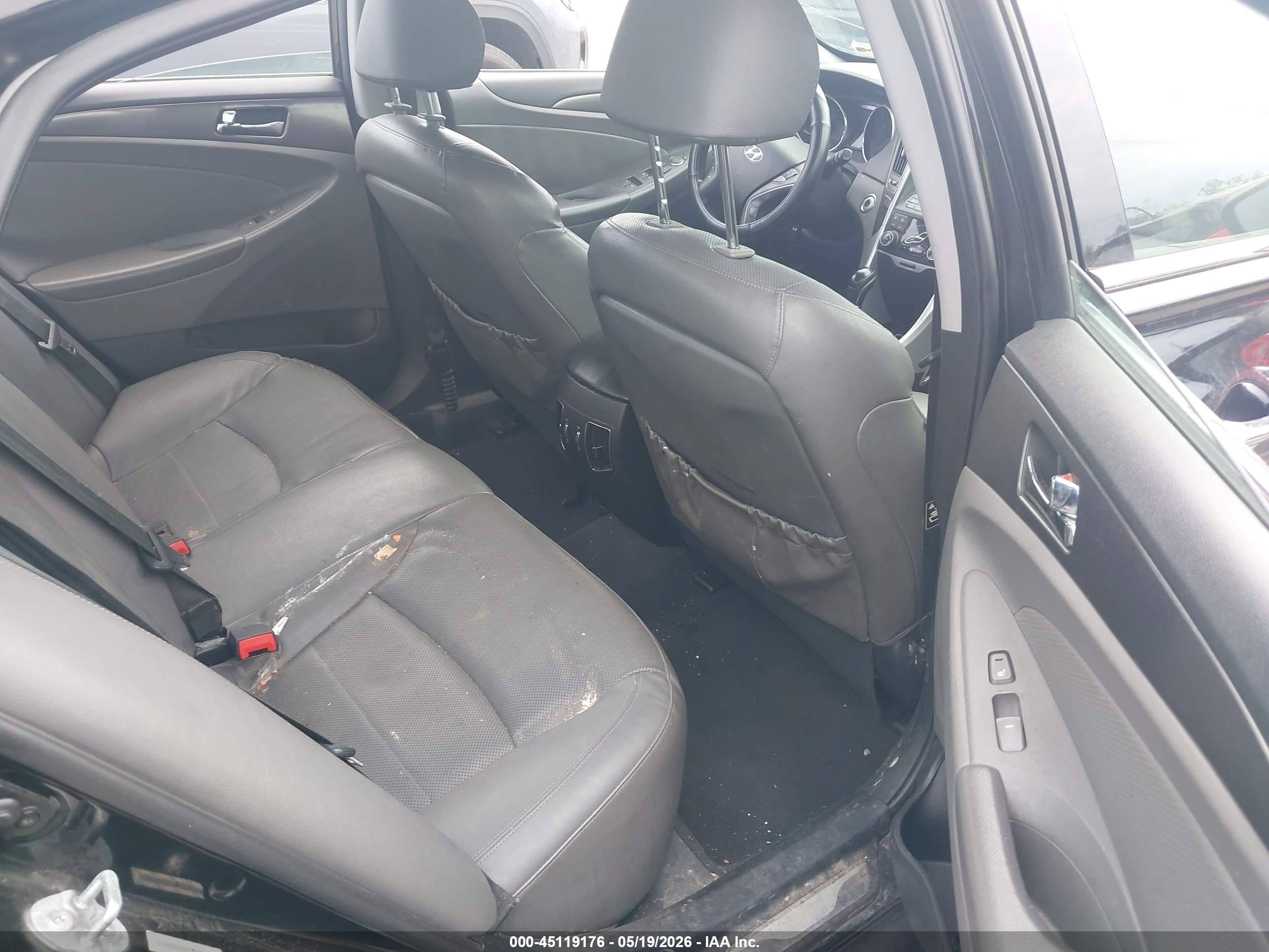 2011 Hyundai Sonata Hybrid   Black vin: KMHEC4A47BA018364