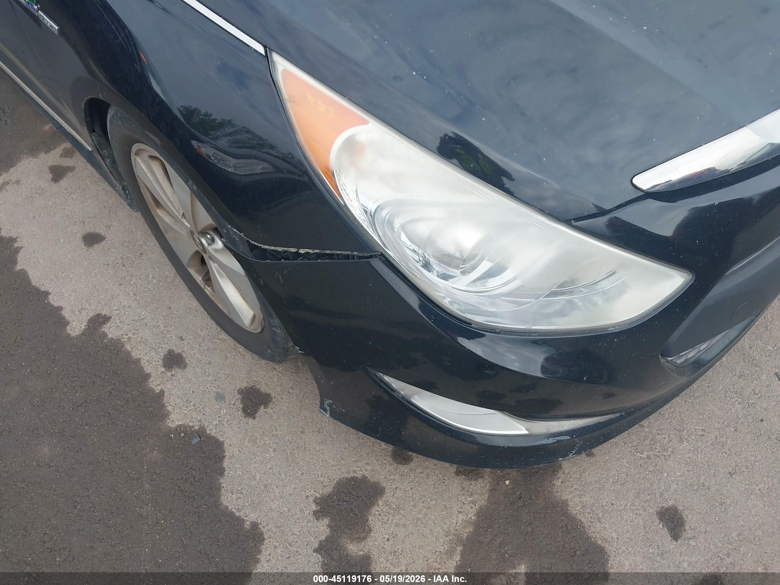 2011 Hyundai Sonata Hybrid   Black vin: KMHEC4A47BA018364