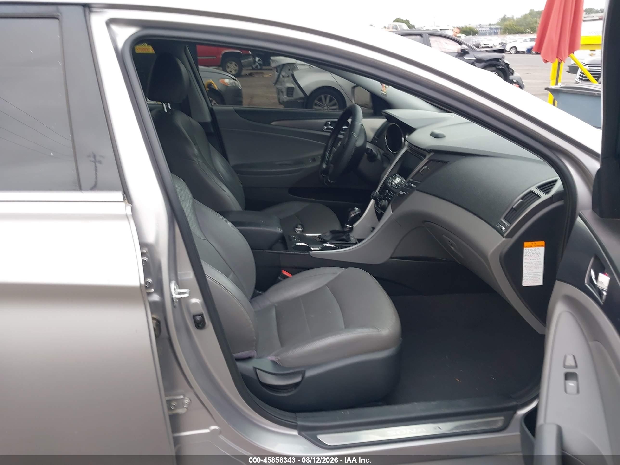 2012 Hyundai Sonata Hybrid   Gray vin: KMHEC4A47CA025462