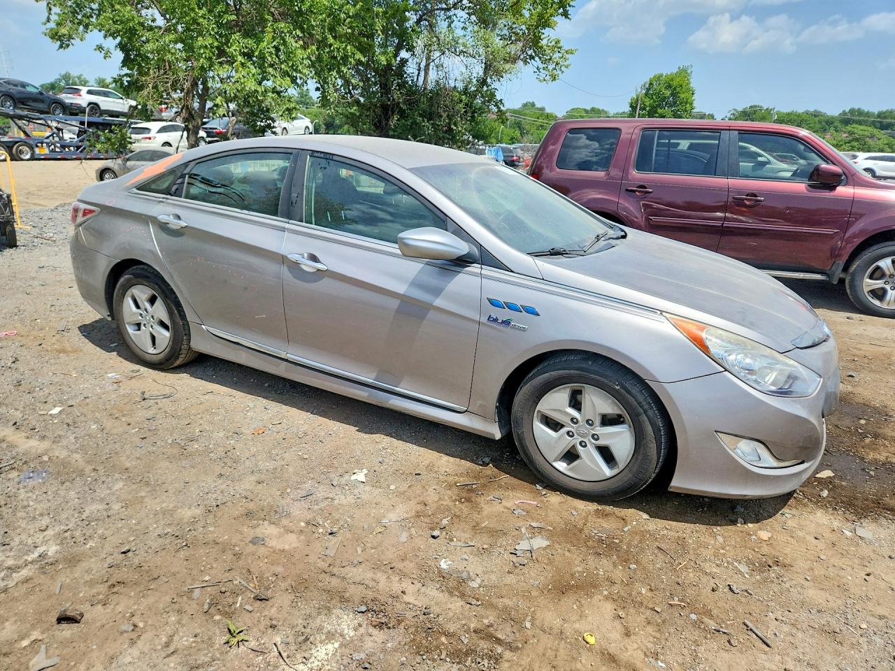 2012 Hyundai Sonata Hybrid Silver vin: KMHEC4A47CA030581