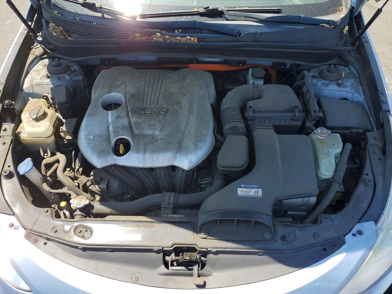 2012 Hyundai Sonata Hybrid Blue vin: KMHEC4A47CA034727