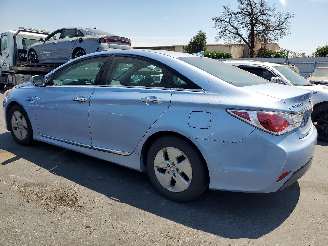 2012 Hyundai Sonata Hybrid Blue vin: KMHEC4A47CA034727