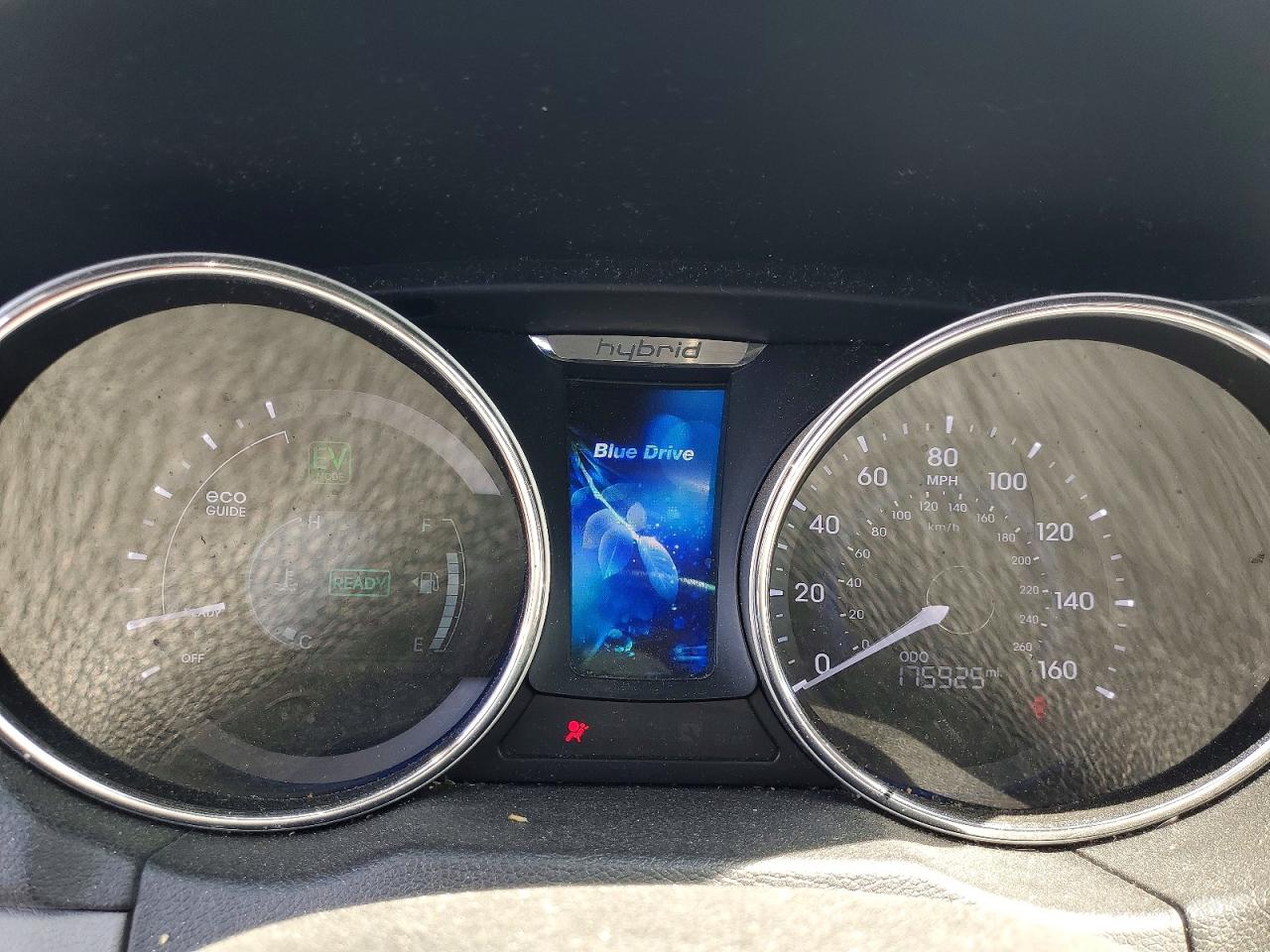 2012 Hyundai Sonata Hybrid Blue vin: KMHEC4A47CA034727