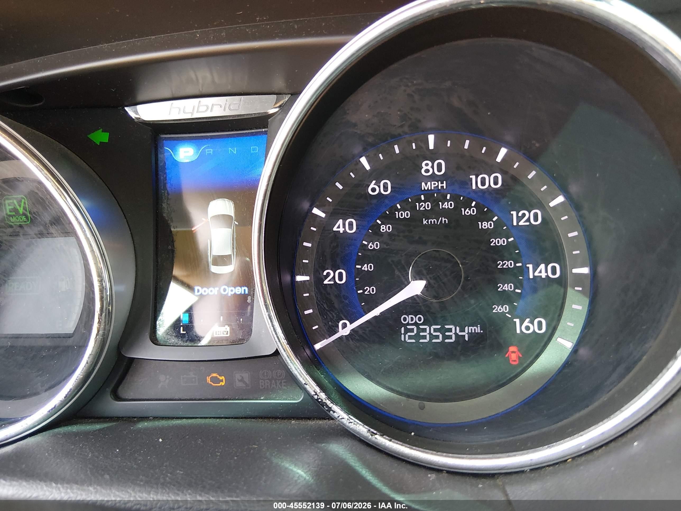 2012 Hyundai Sonata Hybrid   White vin: KMHEC4A47CA060650