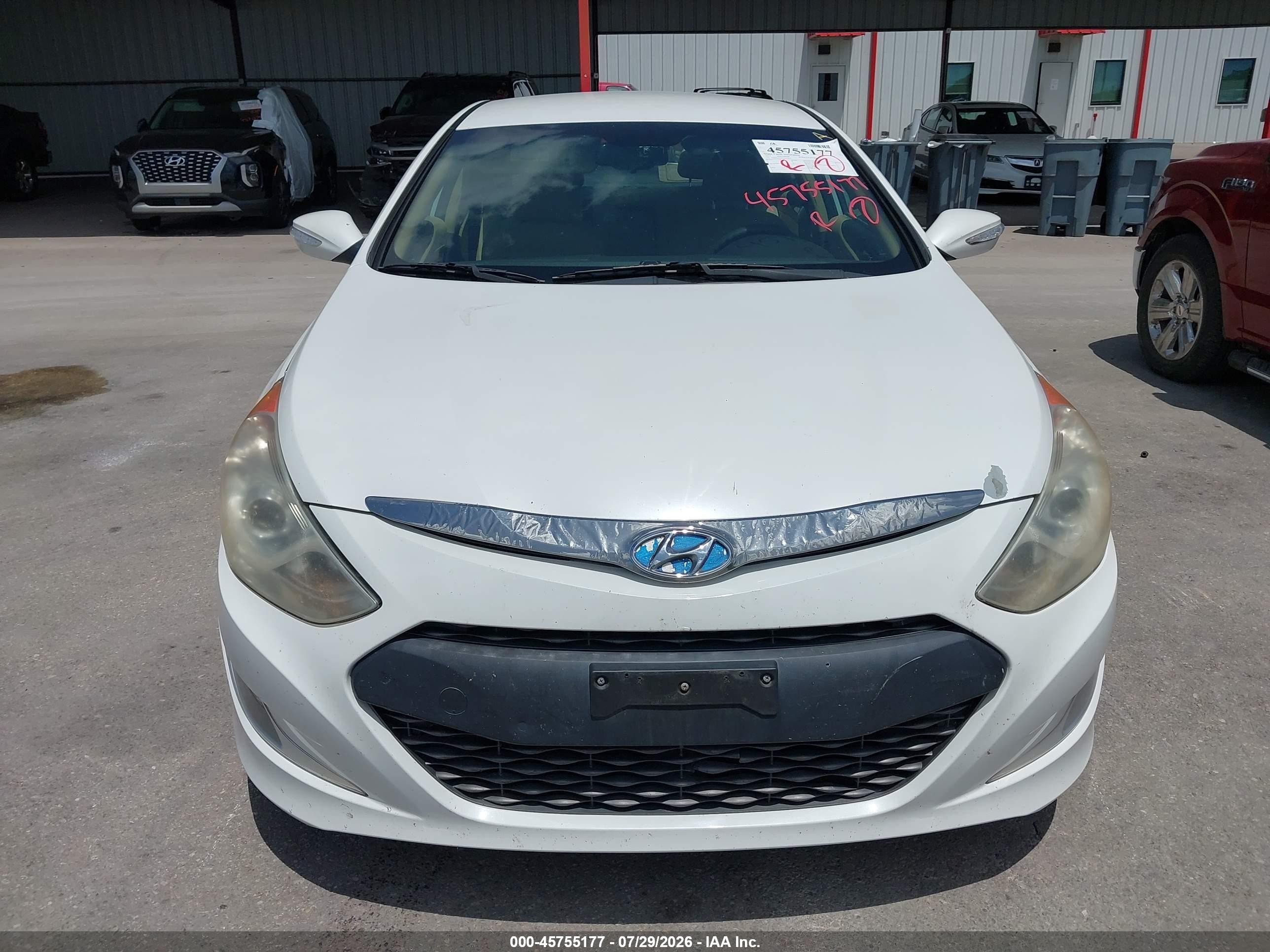 2013 Hyundai Sonata Hybrid   White vin: KMHEC4A47DA050525