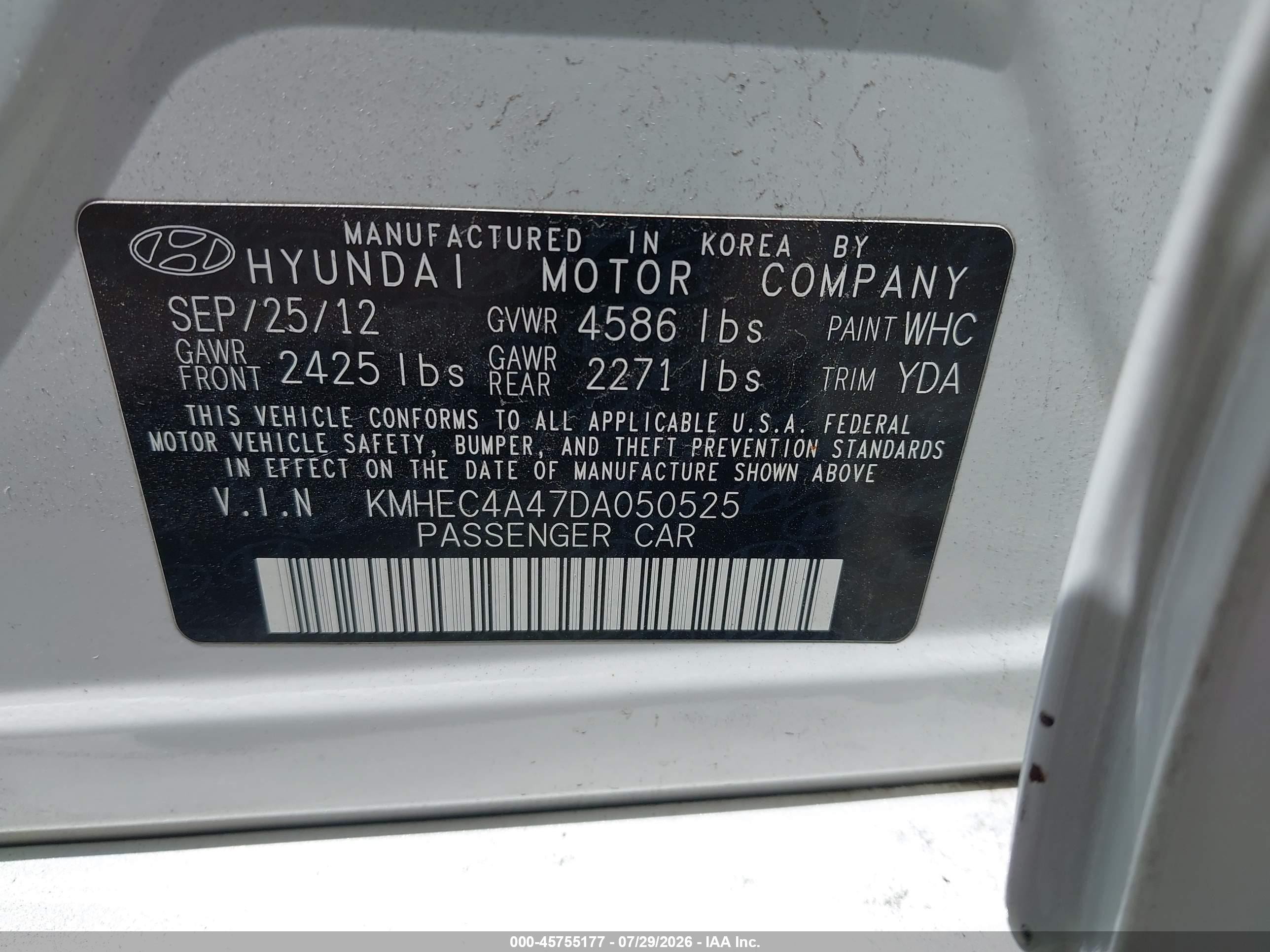 2013 Hyundai Sonata Hybrid   White vin: KMHEC4A47DA050525