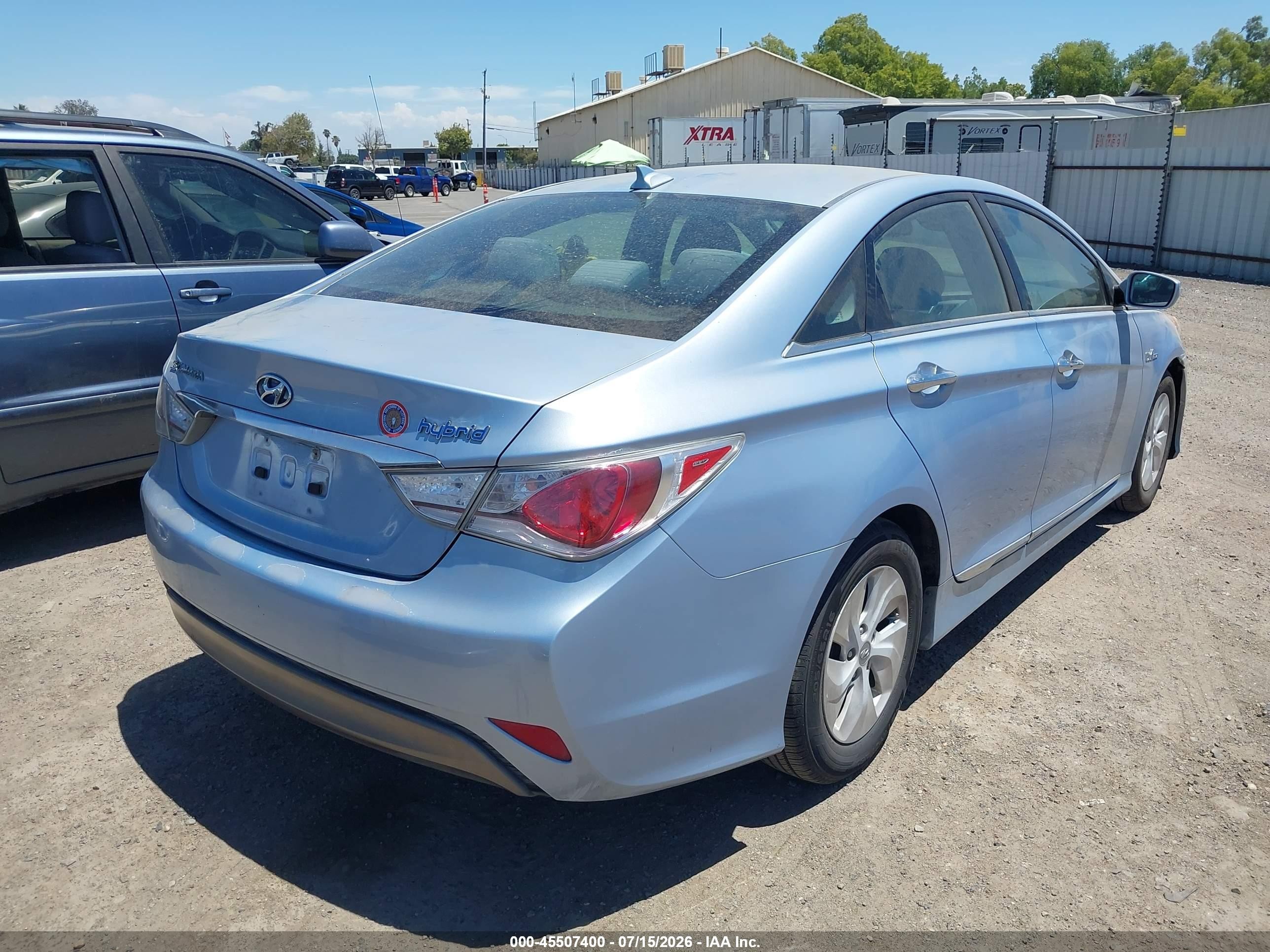 2013 Hyundai Sonata Hybrid   Light Blue vin: KMHEC4A47DA076655