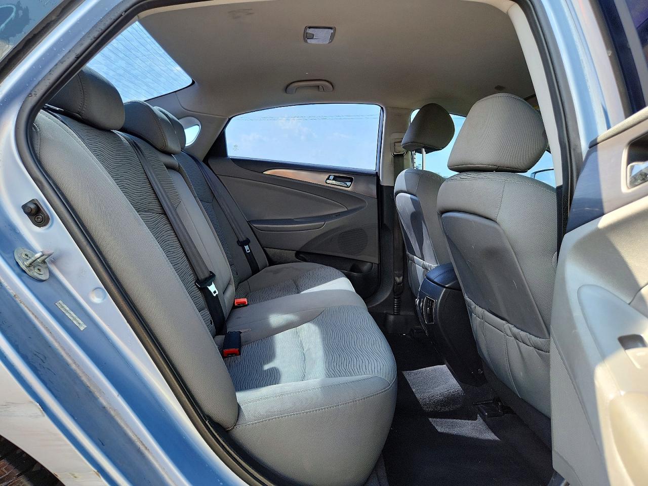 2013 Hyundai Sonata Hybrid Blue vin: KMHEC4A47DA078583
