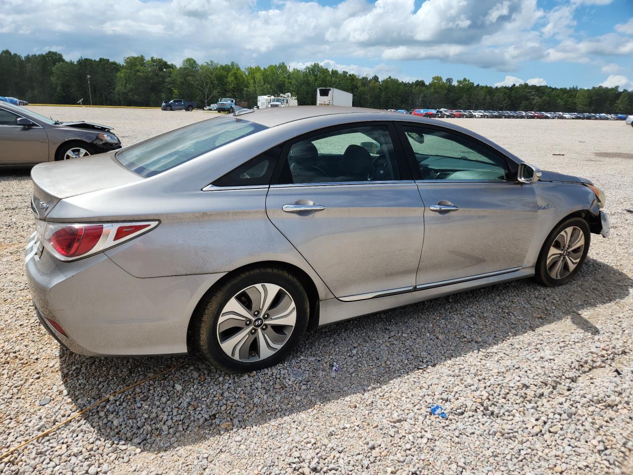 2013 Hyundai Sonata Hybrid Gray vin: KMHEC4A47DA083251