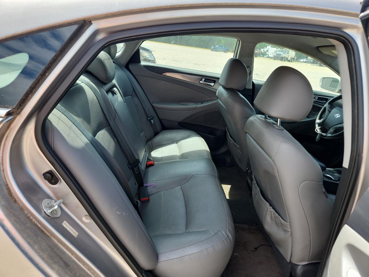 2013 Hyundai Sonata Hybrid Gray vin: KMHEC4A47DA083251