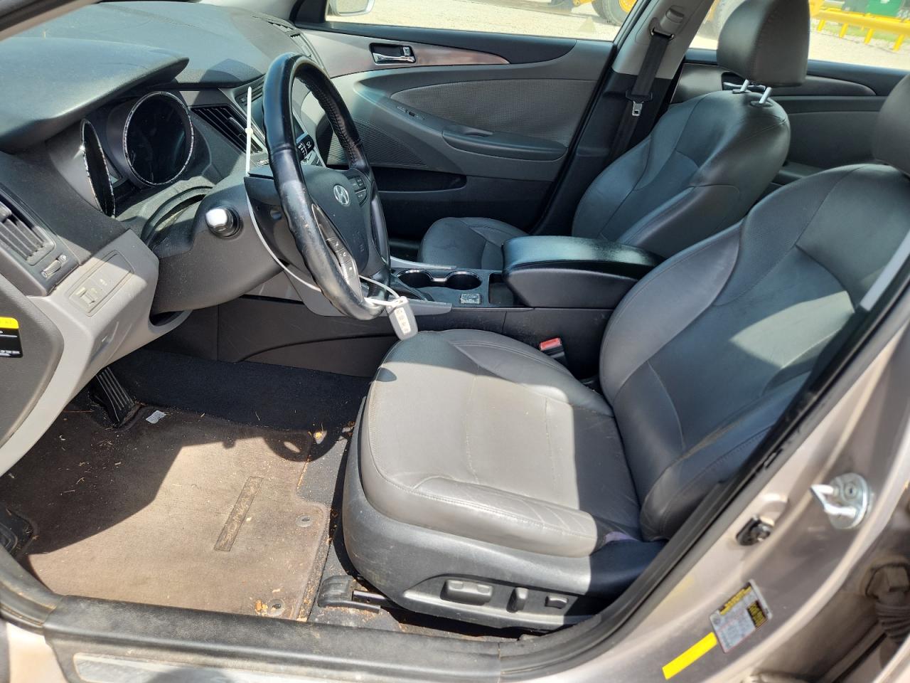 2013 Hyundai Sonata Hybrid Gray vin: KMHEC4A47DA083251