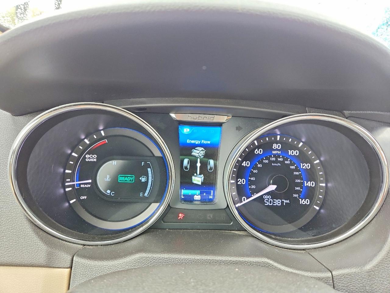 2013 Hyundai Sonata Hybrid White vin: KMHEC4A47DA083931