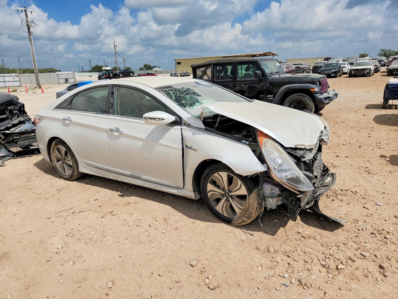 2013 Hyundai Sonata Hybrid Белый vin: KMHEC4A47DA092449