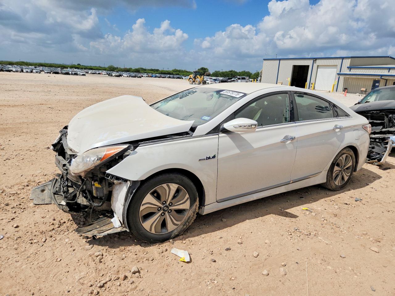 2013 Hyundai Sonata Hybrid Белый vin: KMHEC4A47DA092449