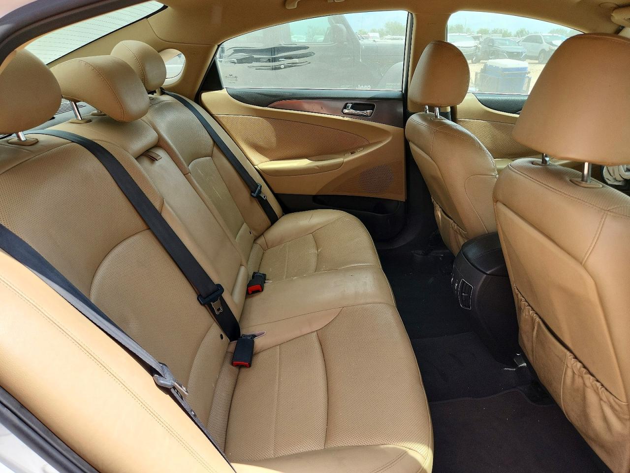 2013 Hyundai Sonata Hybrid Белый vin: KMHEC4A47DA092449
