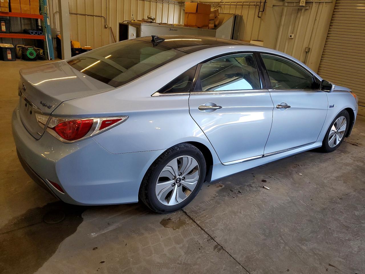 2014 Hyundai Sonata Hybrid Blue vin: KMHEC4A47EA111664
