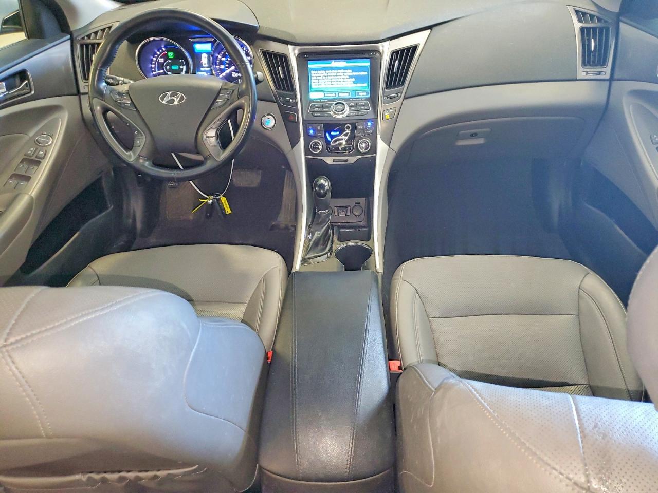 2014 Hyundai Sonata Hybrid Blue vin: KMHEC4A47EA111664