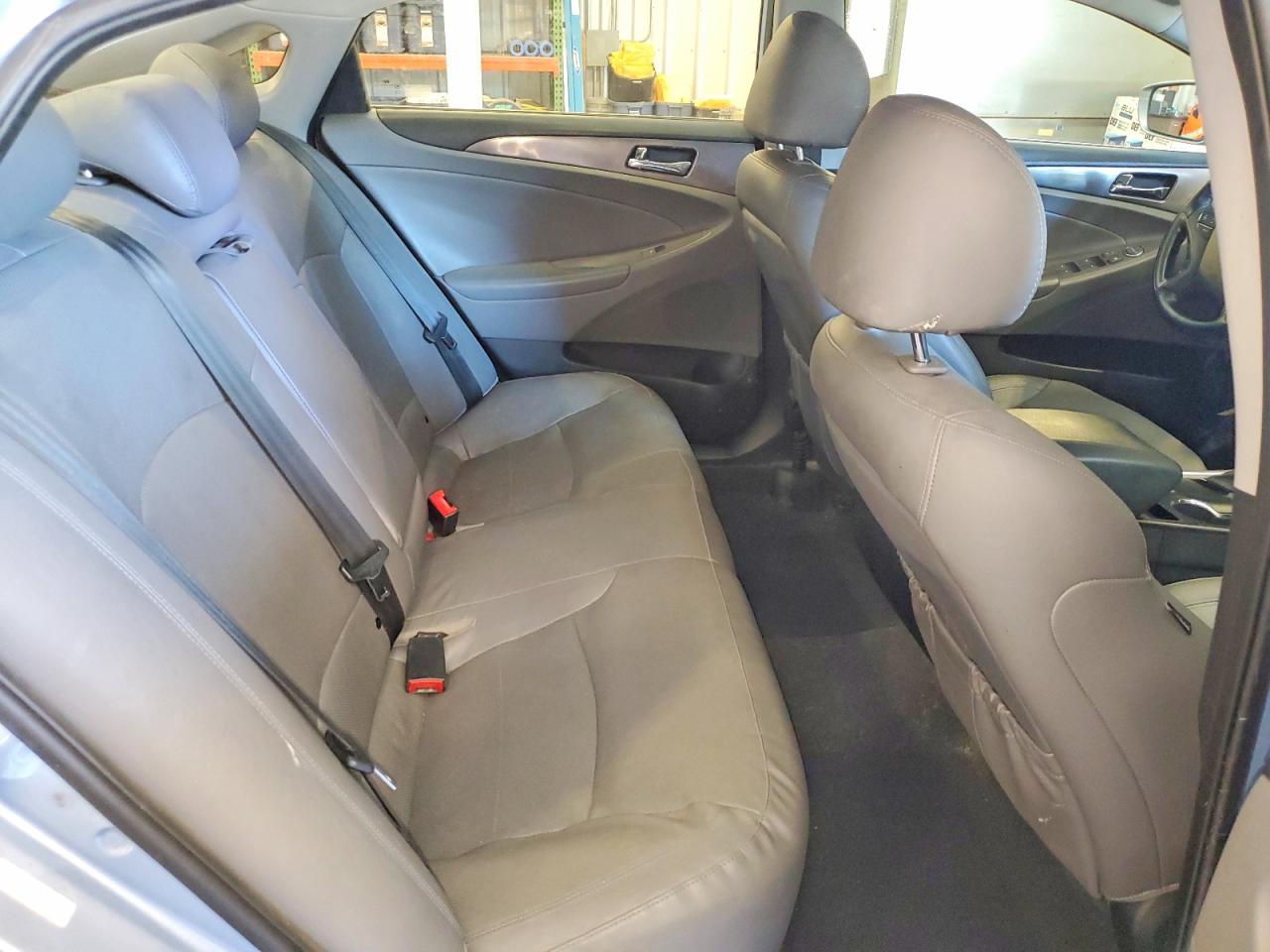 2014 Hyundai Sonata Hybrid Blue vin: KMHEC4A47EA111664