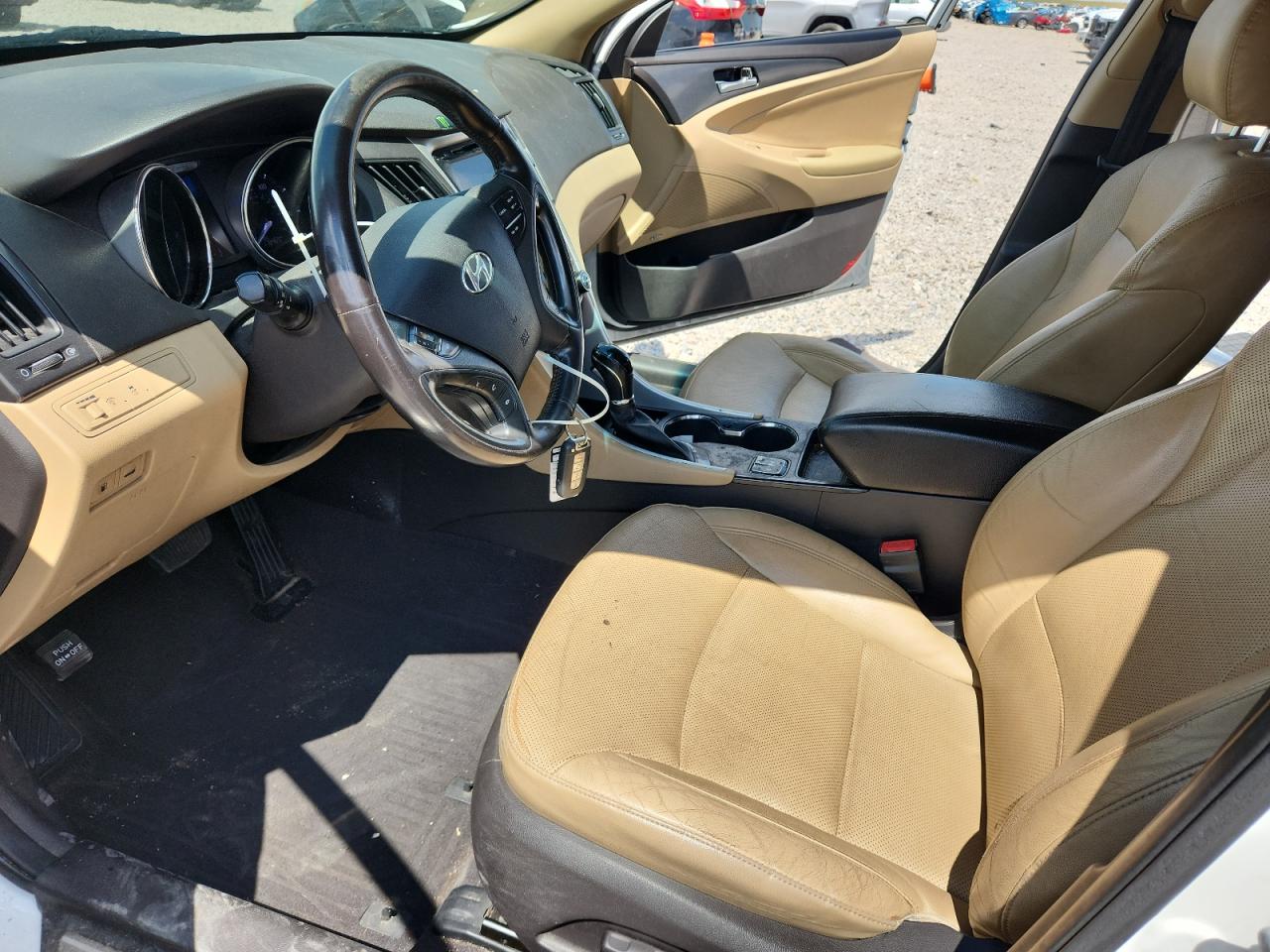 2015 Hyundai Sonata Hybrid Limited White vin: KMHEC4A47FA123394