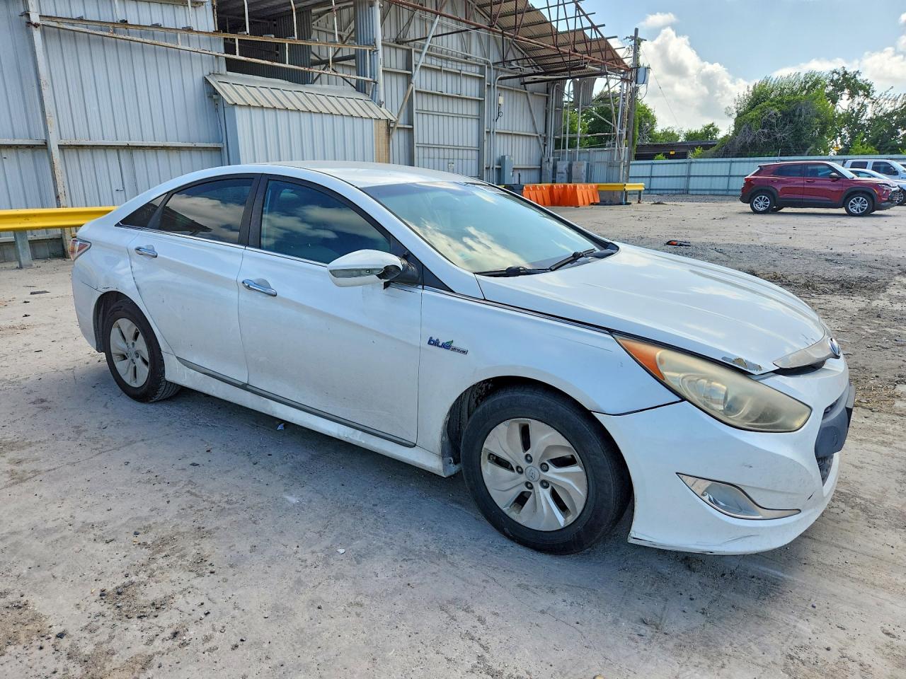 2015 Hyundai Sonata Hybrid Base White vin: KMHEC4A47FA123895