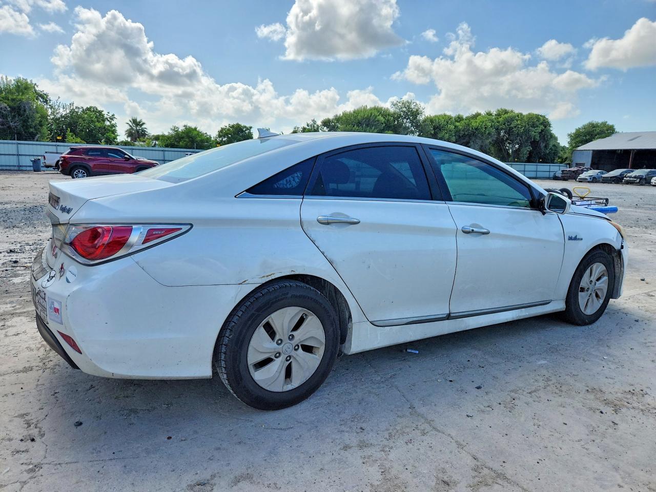 2015 Hyundai Sonata Hybrid Base White vin: KMHEC4A47FA123895
