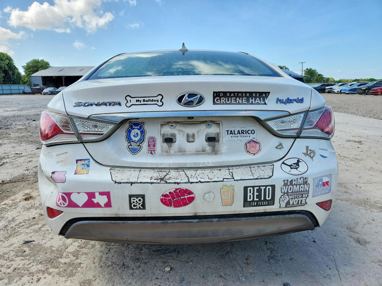 2015 Hyundai Sonata Hybrid Base White vin: KMHEC4A47FA123895