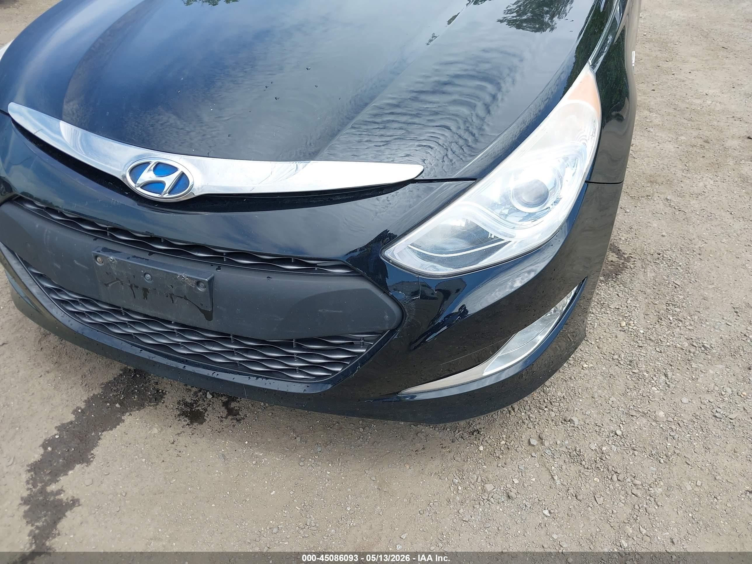 2015 Hyundai Sonata Hybrid Limited Черный vin: KMHEC4A47FA129907
