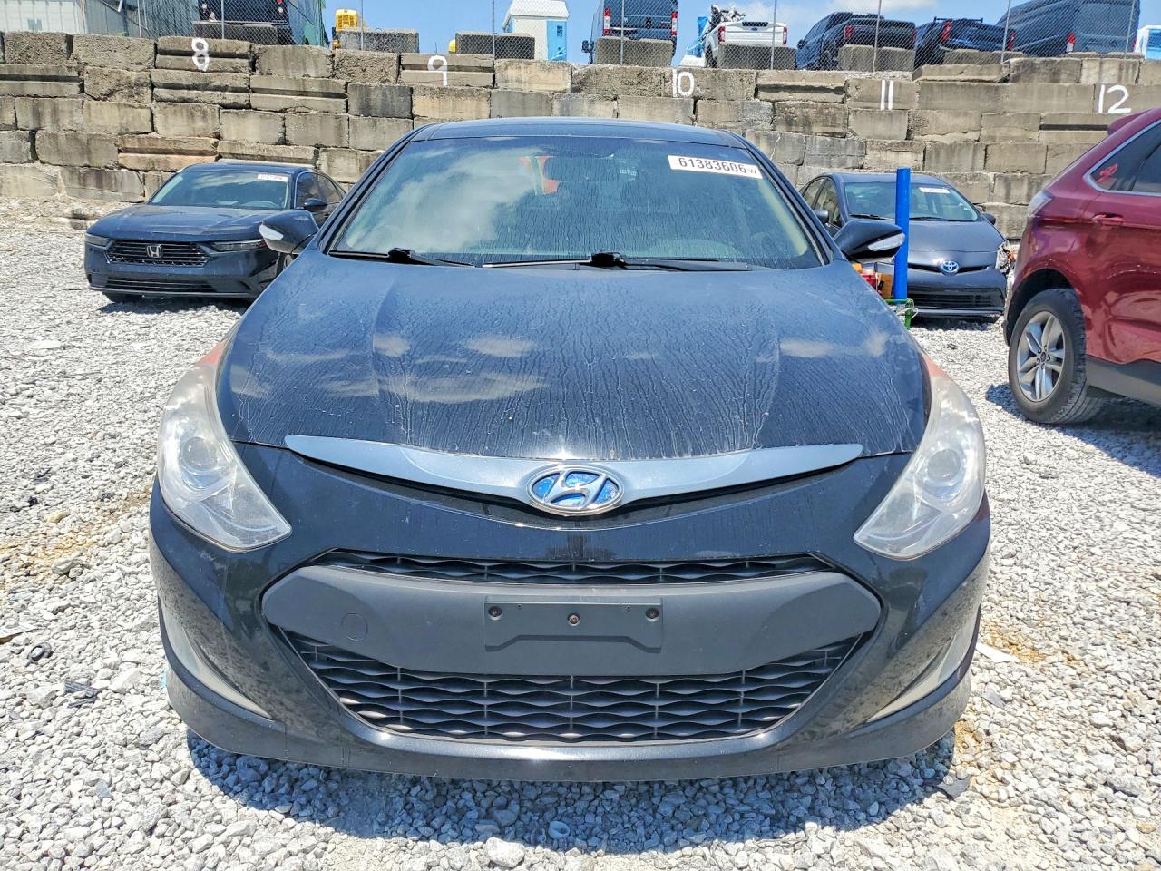 2015 Hyundai Sonata Hybrid Limited Черный vin: KMHEC4A47FA136033